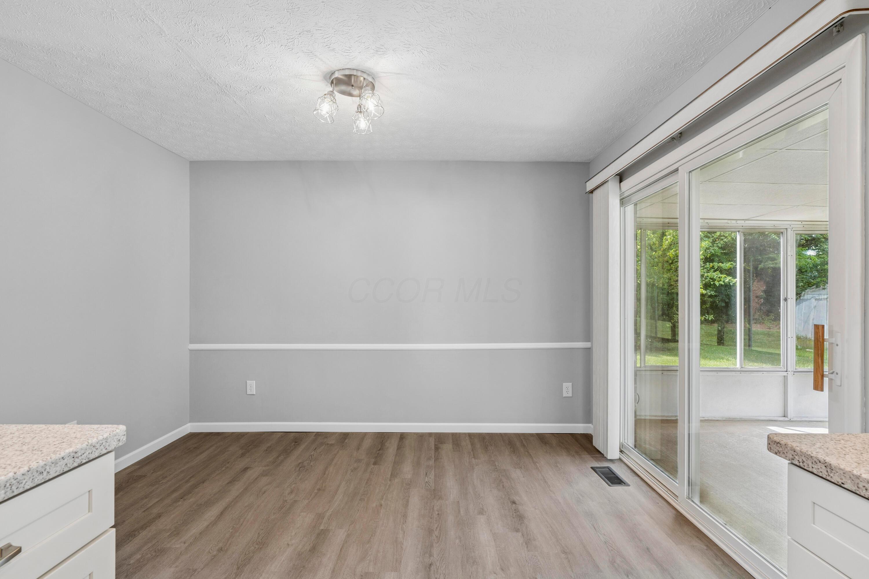 747 Birmingham Road Westerville, OH 43081 - Photo 11 of 33 .