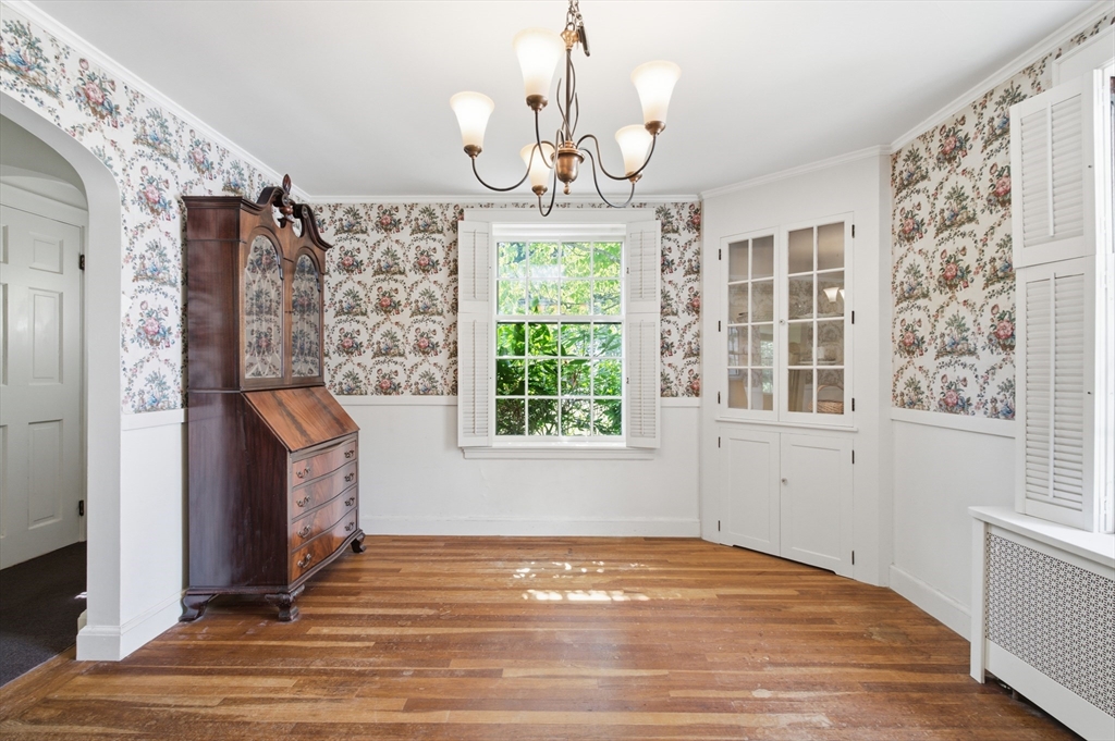 349 Lincoln Road Walpole, MA 02081 - Photo 7 of 23