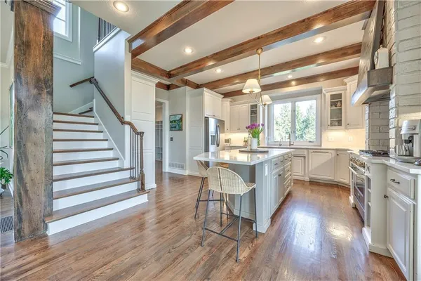 $1,200,000 | 14236 Nieman Road, Overland Park, KS 66221