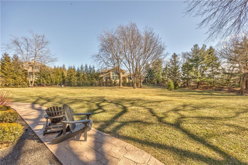 14236 Nieman Road Overland Park, KS 66221 - Photo 37 of 39