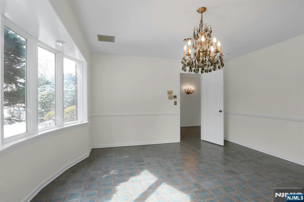 63 Van Orden Road Harrington Park, NJ 07640 - Photo 11 of 50