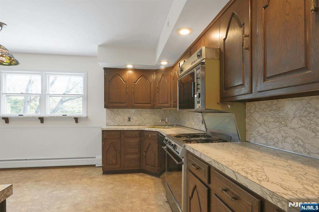 63 Van Orden Road Harrington Park, NJ 07640 - Photo 14 of 50