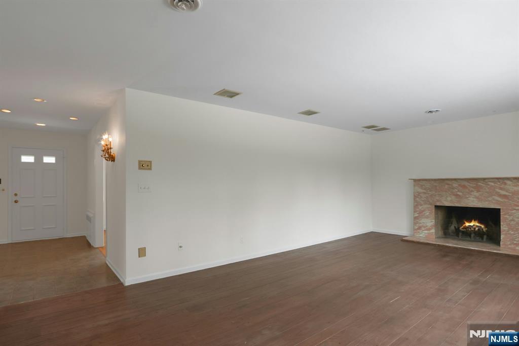 63 Van Orden Road Harrington Park, NJ 07640 - Photo 22 of 50