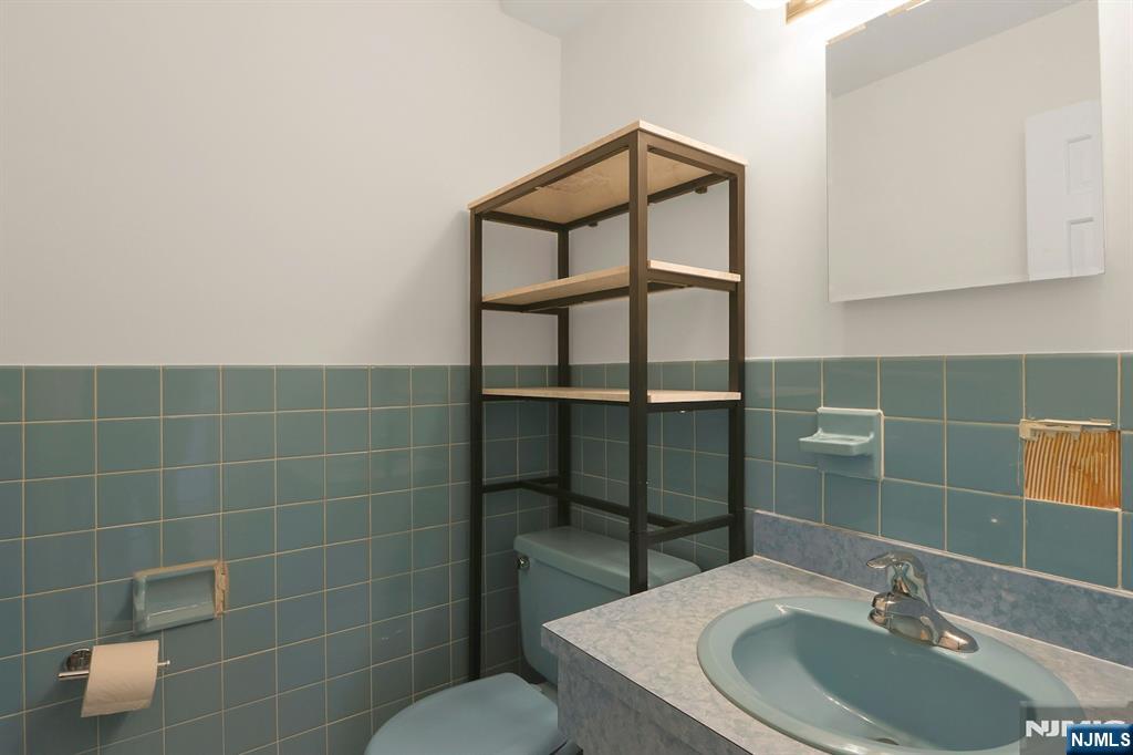 63 Van Orden Road Harrington Park, NJ 07640 - Photo 30 of 50