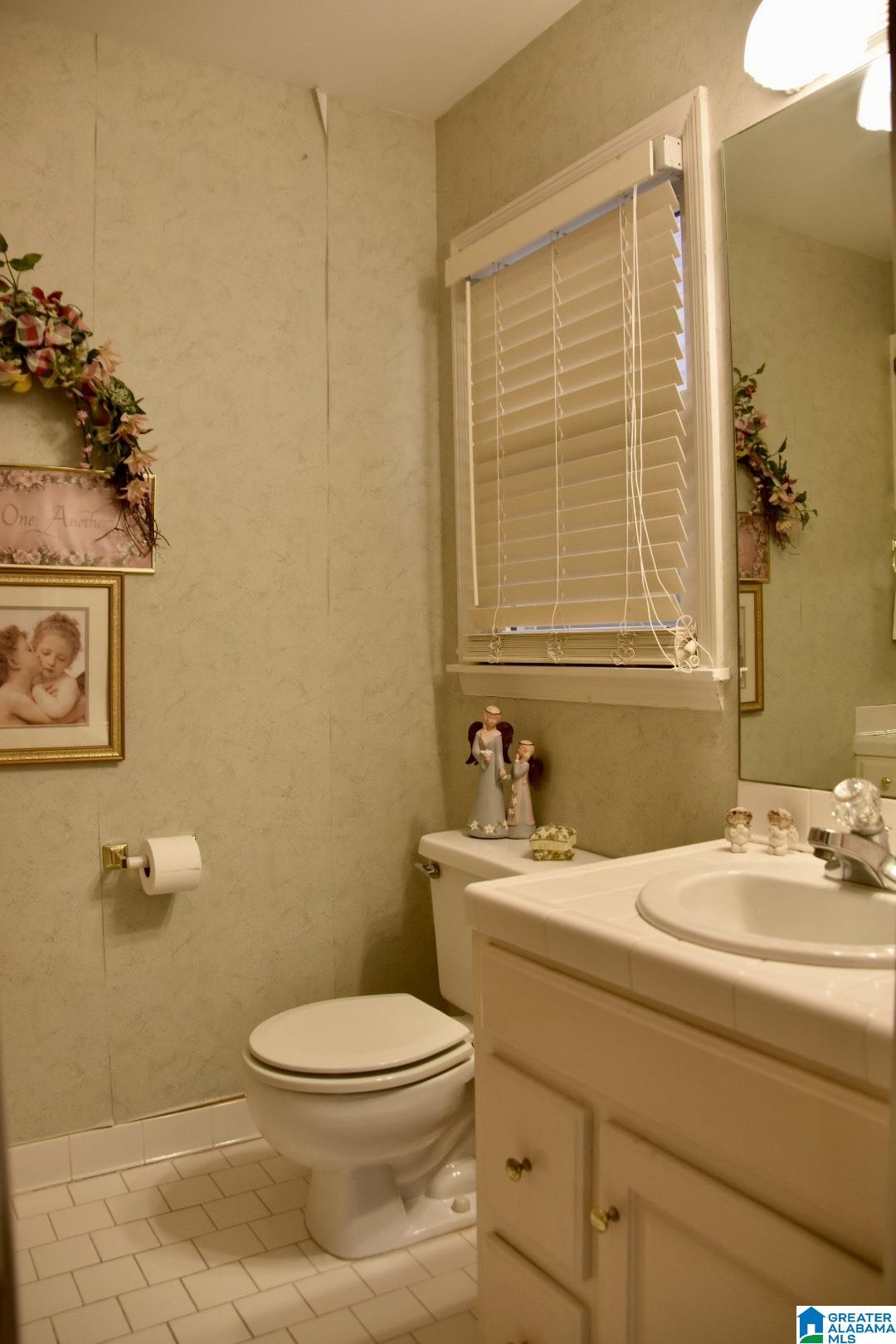 1610 Berry Knoll Birmingham, AL 35226 - Photo 22 of 35