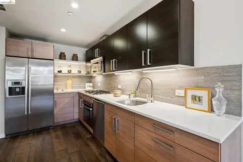 $638,000 | 6465 San Pablo Avenue, Unit 203, Oakland, CA 94608