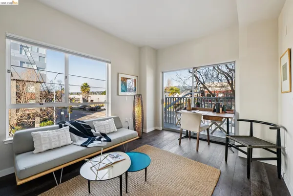 $638,000 | 6465 San Pablo Avenue, Unit 203, Oakland, CA 94608