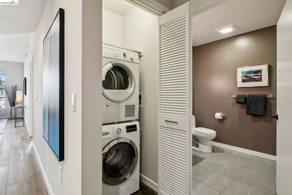 $638,000 | 6465 San Pablo Avenue, Unit 203, Oakland, CA 94608