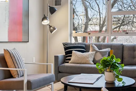 $638,000 | 6465 San Pablo Avenue, Unit 203, Oakland, CA 94608