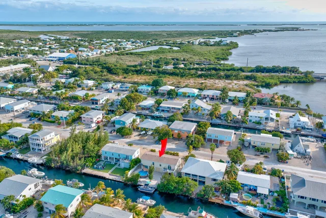 $1,080,000 | 29523 Enterprise Avenue, Big Pine Key, FL 33043