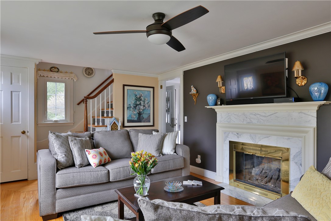86 St George Court Warwick, RI 02888 - Photo 12 of 39 Living Room - Stairs to Second Level