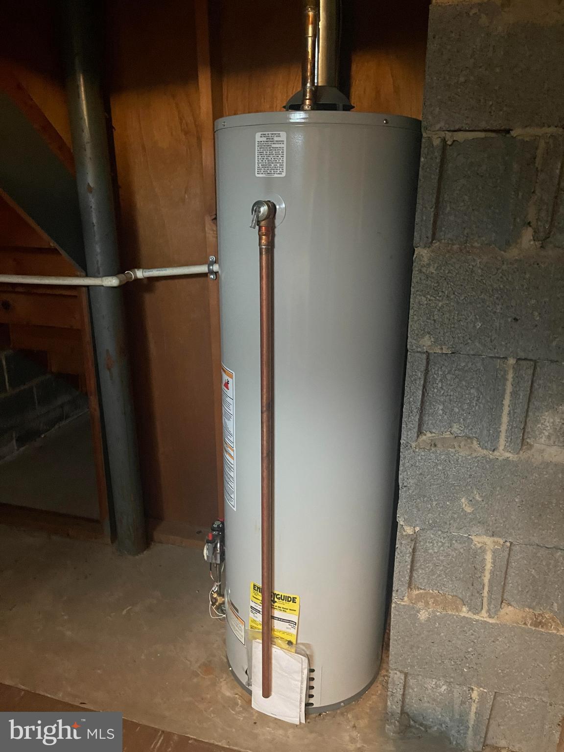 310 South Chester Avenue Delran, NJ 08075 - Photo 37 of 44 Hot water heater