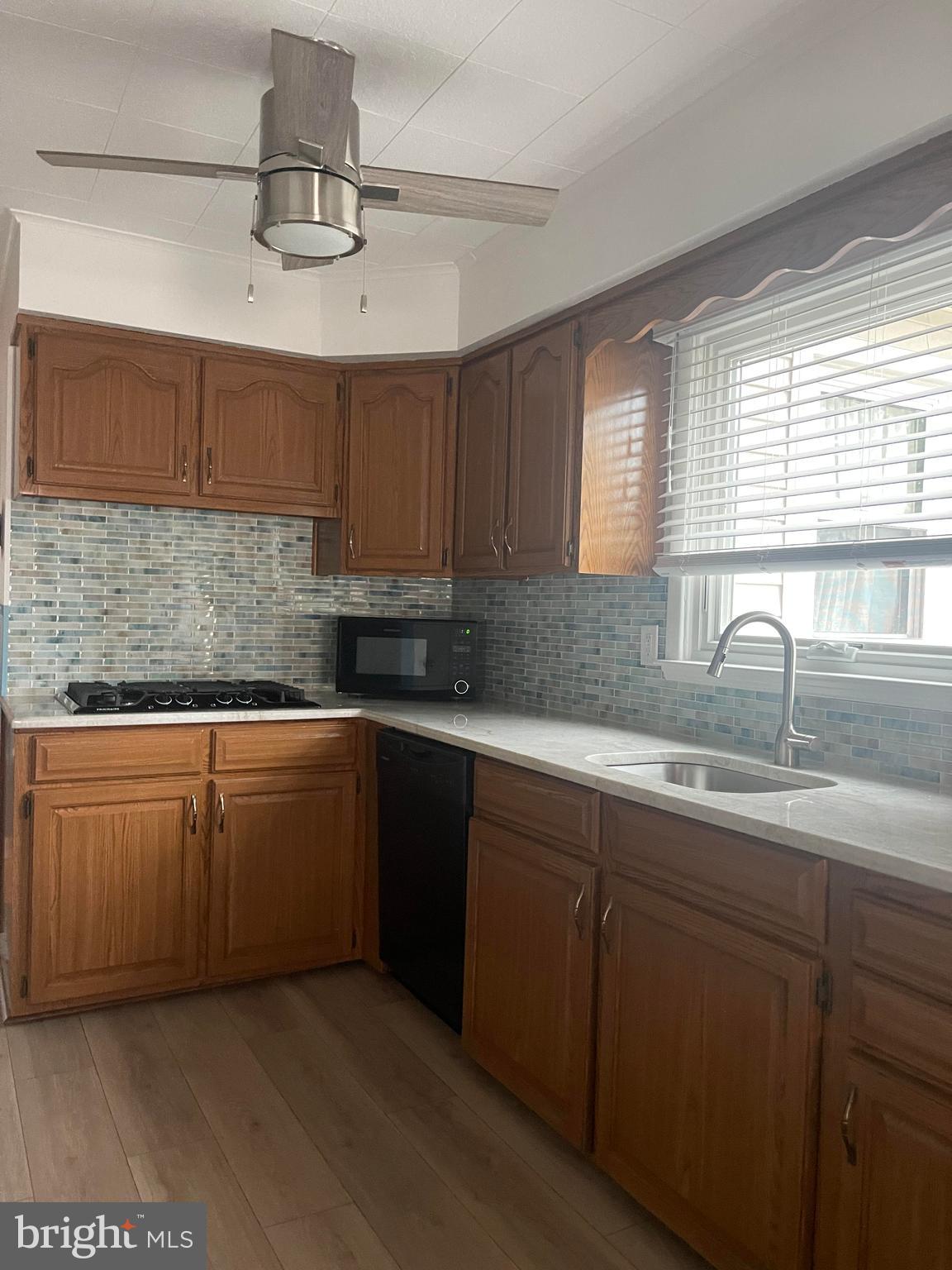310 South Chester Avenue Delran, NJ 08075 - Photo 8 of 44 Kitchen
