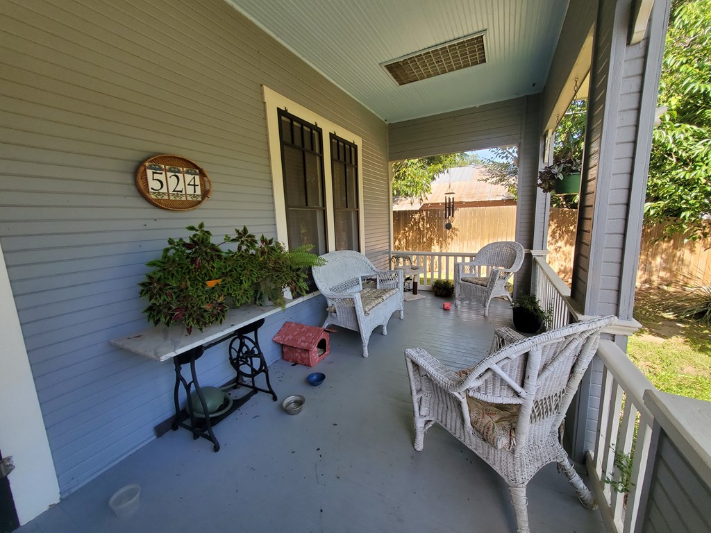 524 El Paso Street Mason, TX 76856 - Photo 4 of 26