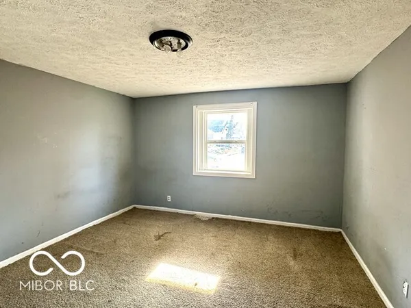 $189,900 | 2202 Woodlawn Avenue, Indianapolis, IN 46203