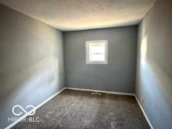 $189,900 | 2202 Woodlawn Avenue, Indianapolis, IN 46203