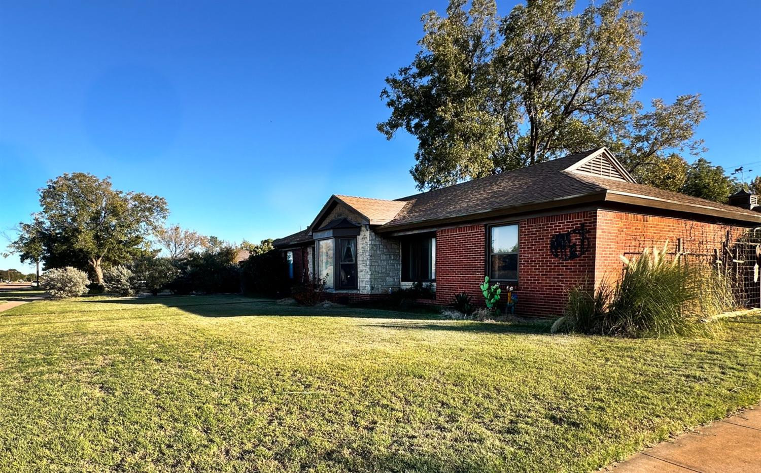 915 Main Street Post, TX 79356 - Photo 3 of 28 Photo 3