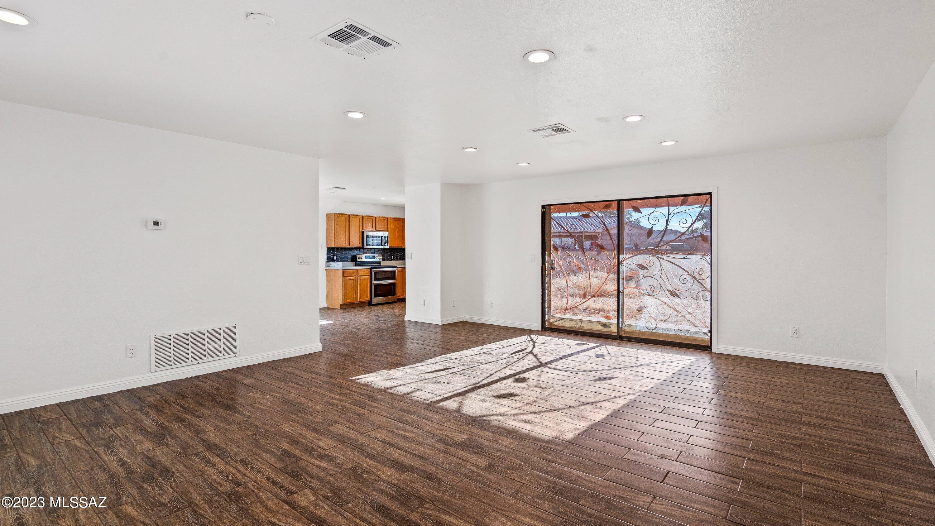 6428 Buckaroo Loop Tucson, AZ 85757 - Photo 15 of 31