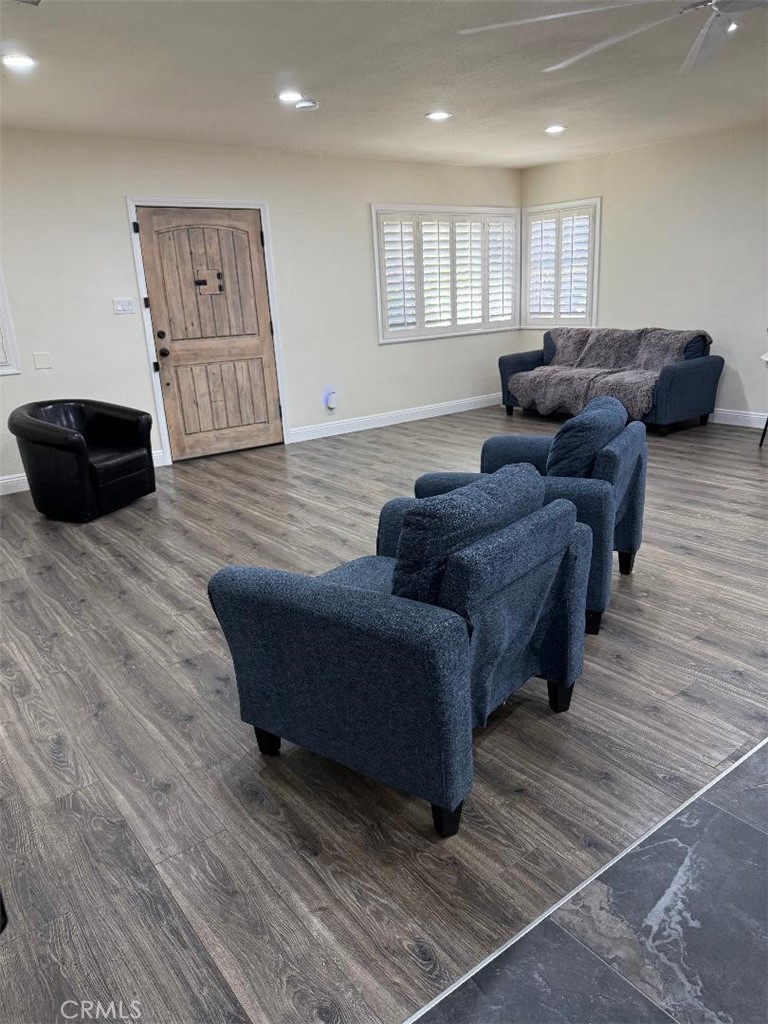 11645 Roma Street Santa Fe Springs, CA 90670 - Photo 8 of 30 Gallery Image 8