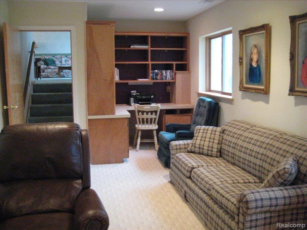 13995 Belle River Road Allenton, MI 48002 - Photo 13 of 25 13
