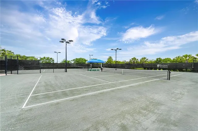 a view of a tennis court