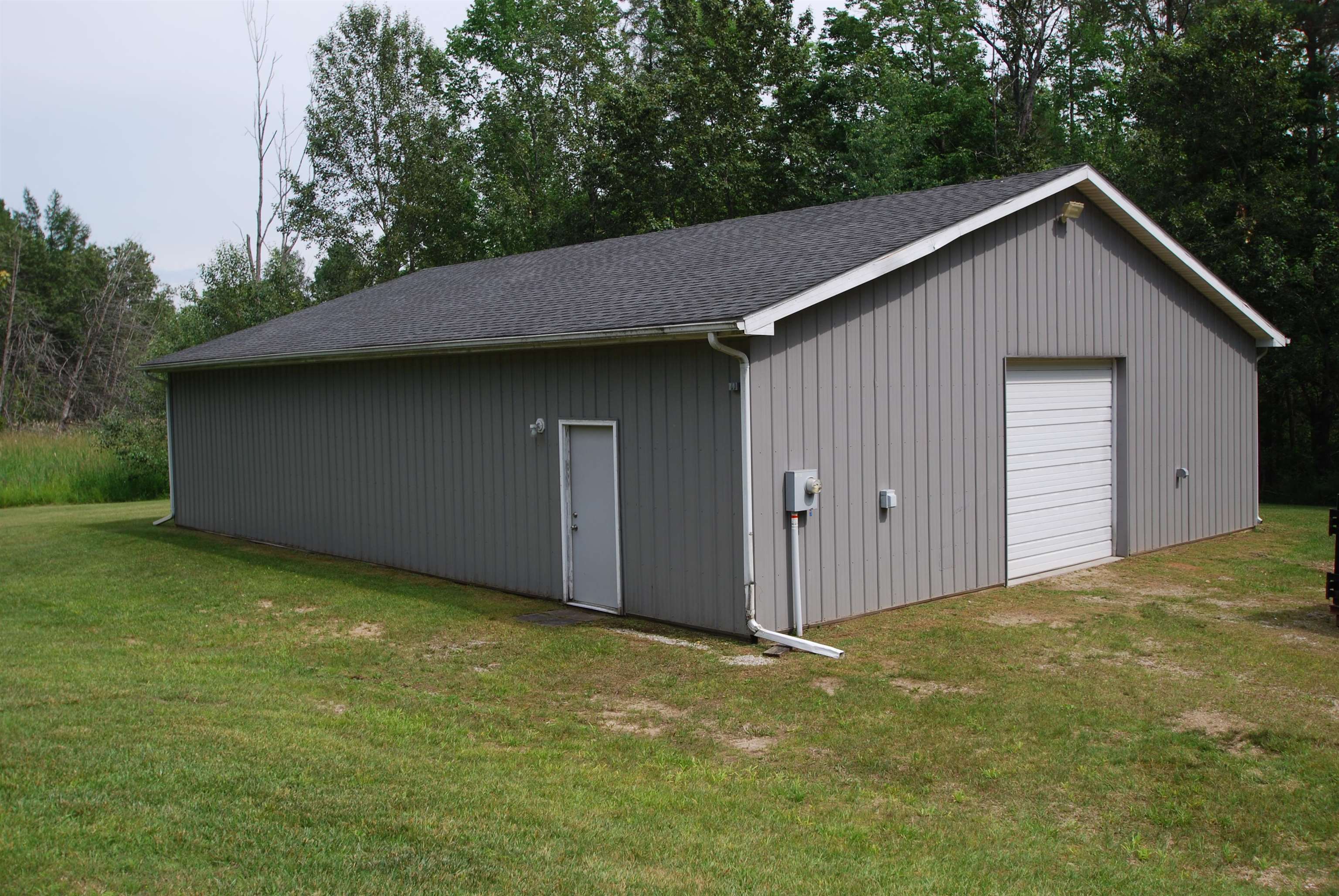 1265 South Dow Road West Branch, MI 48661 - Photo 39 of 55 1947359-eec47e43-7e66-4678-a4f0-363f9f449fb2.JPG