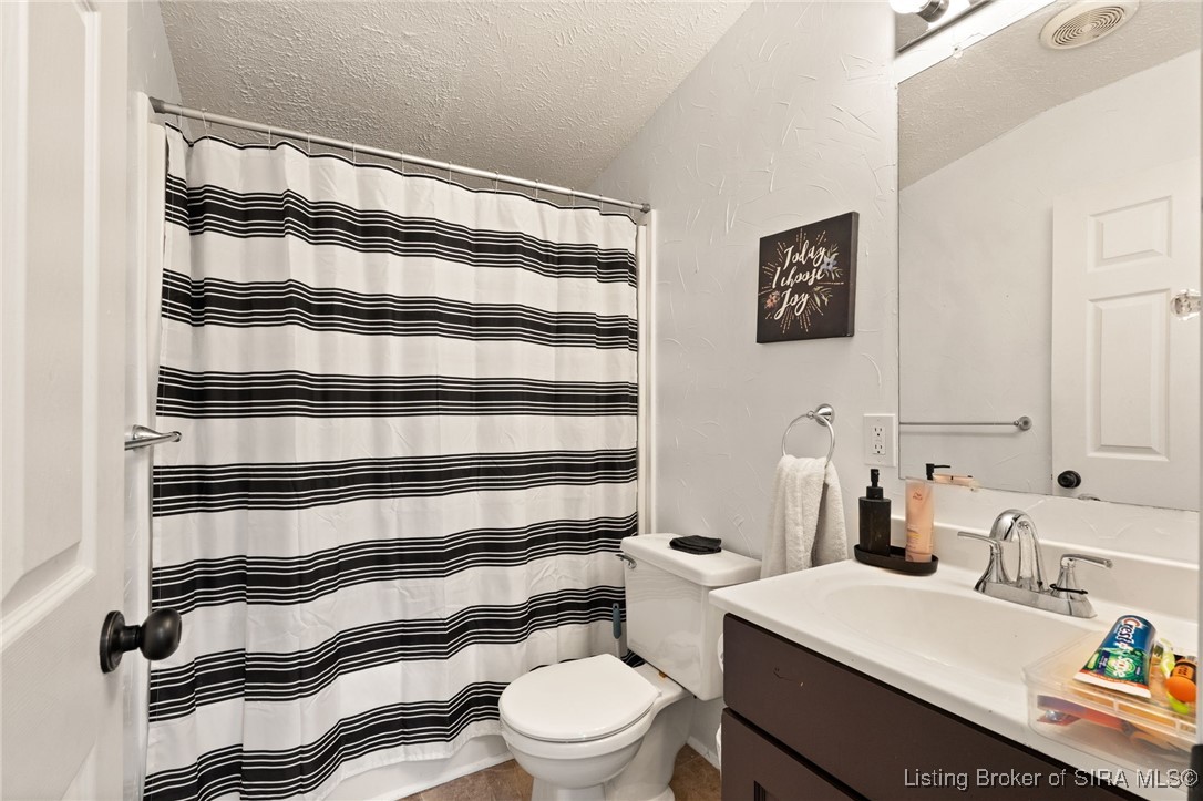 5137 North Vanlaningham Road Milltown, IN 47145 - Photo 22 of 47