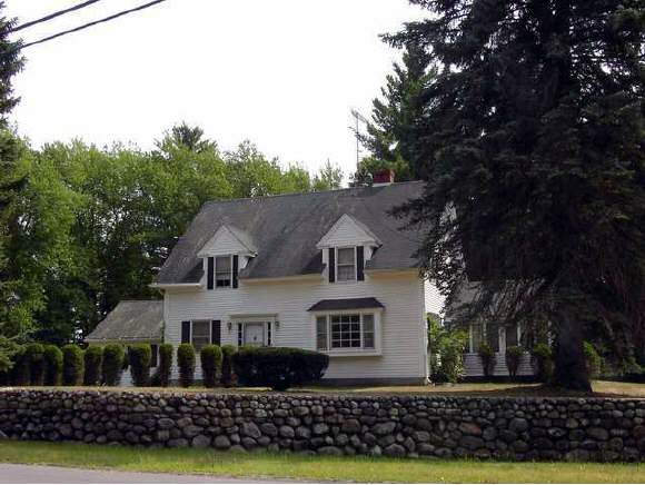 13 Grenier Field Road Londonderry, NH 03053 - Photo 1 of 1 Gallery Image 1
