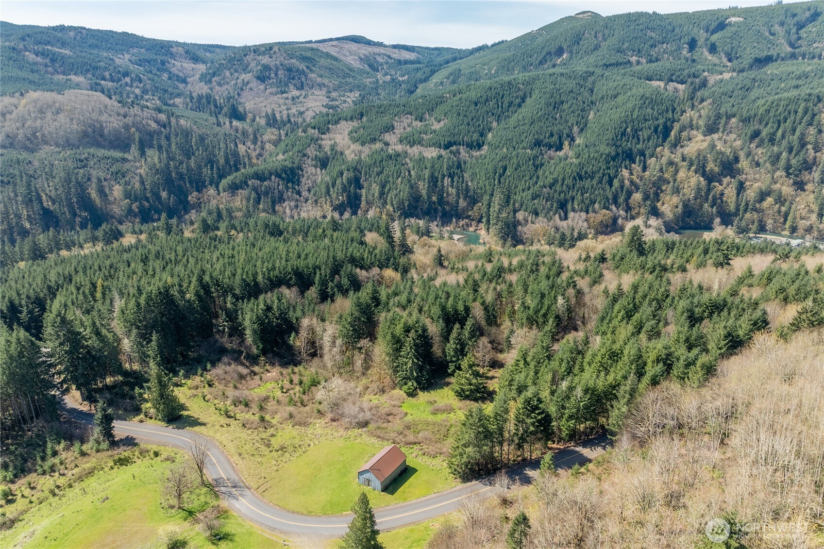 727 Greenwood Road Kalama, WA 98625 - Photo 9 of 17 a view of a back yard from a swimming pool