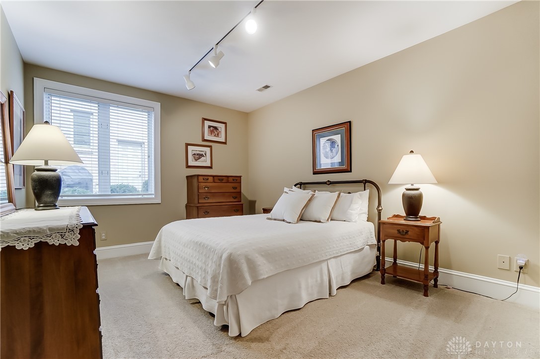 326 Rue Marseille Kettering, OH 45429 - Photo 53 of 72 Gallery Image 53