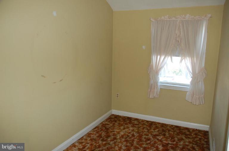 8034 Kavanagh Road Dundalk, MD 21222 - Photo 11 of 11 Bedroom #3