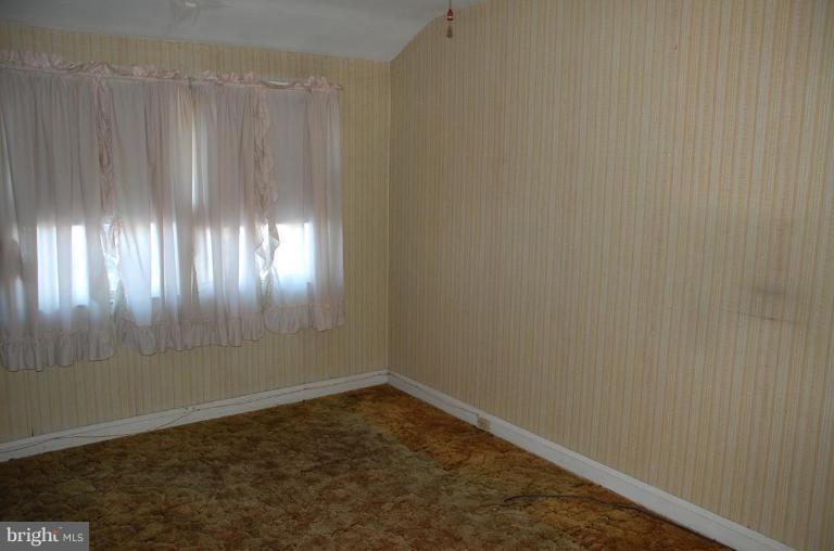 8034 Kavanagh Road Dundalk, MD 21222 - Photo 10 of 11 Bedroom #2