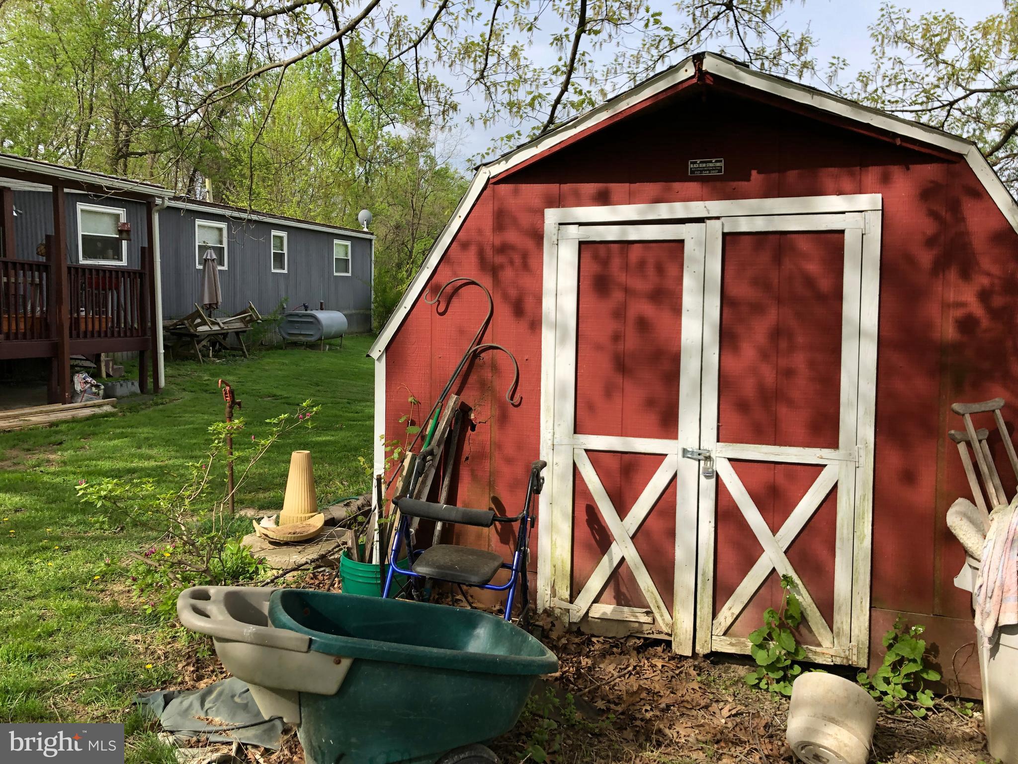 4405 Fairview Road Columbia, PA 17512 - Photo 22 of 22 Storage shed 2