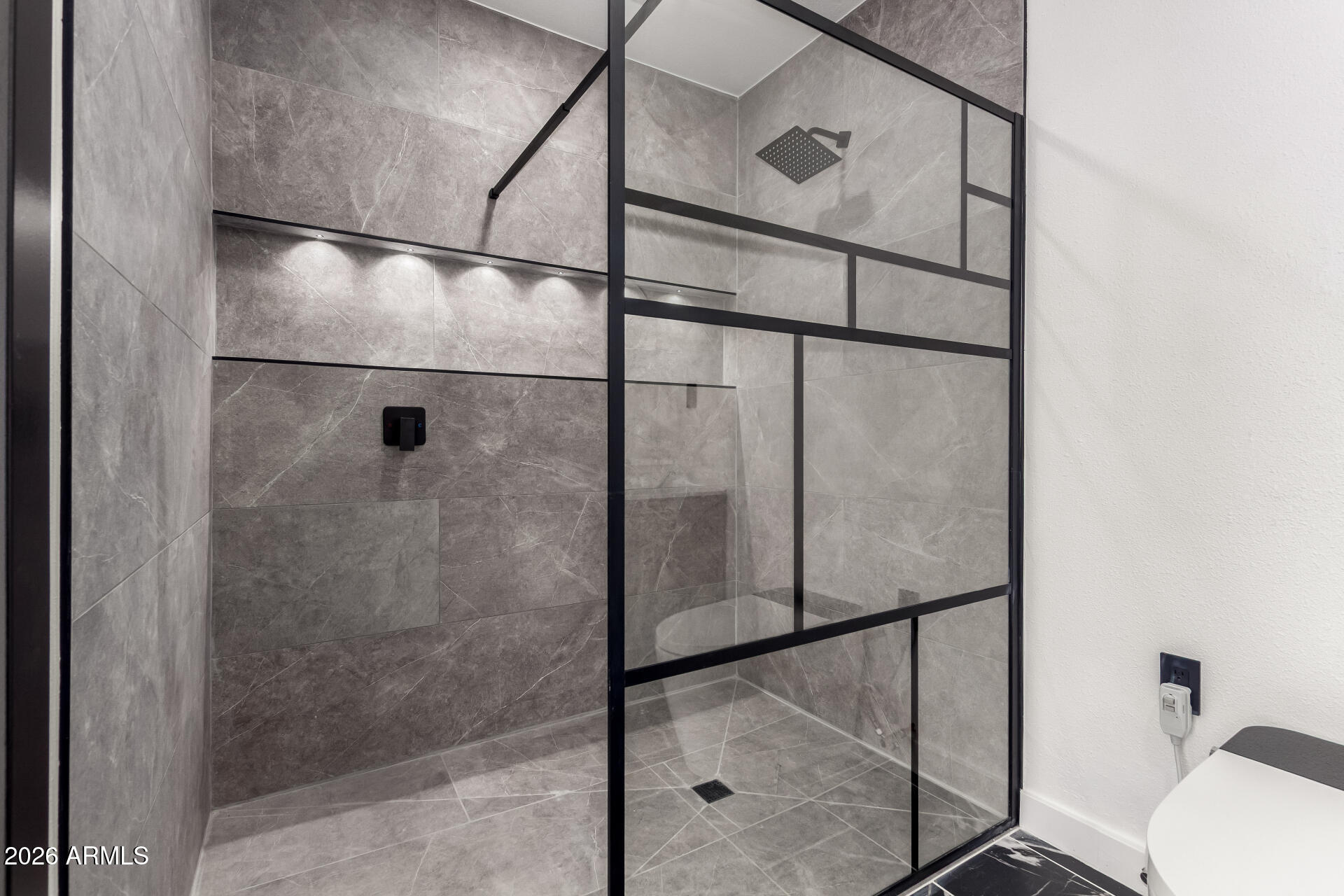 3001 West Ocotillo Road Phoenix, AZ 85017 - Photo 23 of 42 a bathroom with a shower