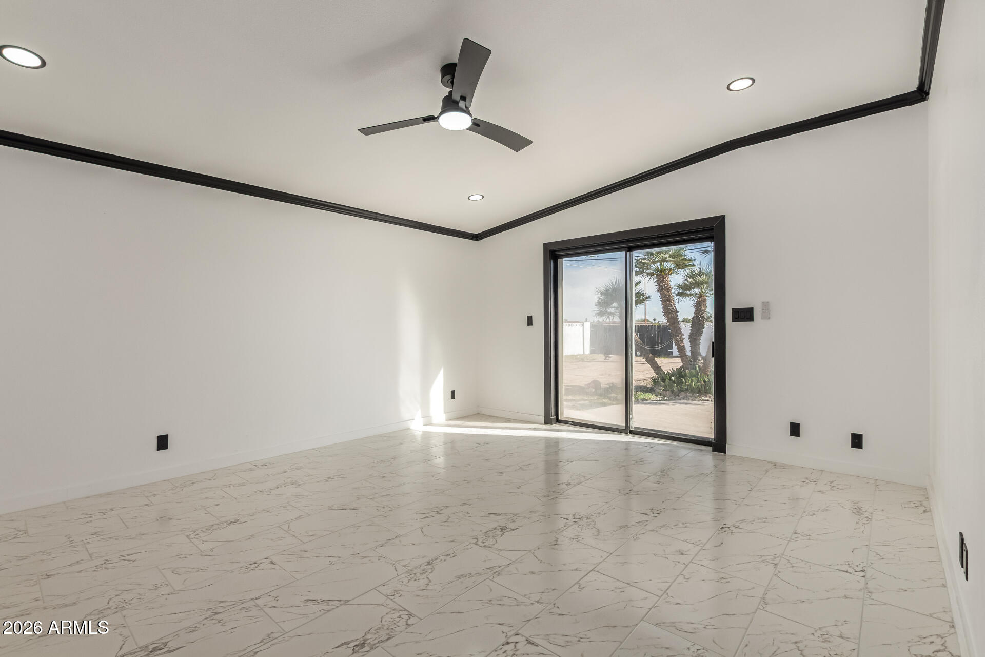 3001 West Ocotillo Road Phoenix, AZ 85017 - Photo 8 of 42 a view of an empty room with a window
