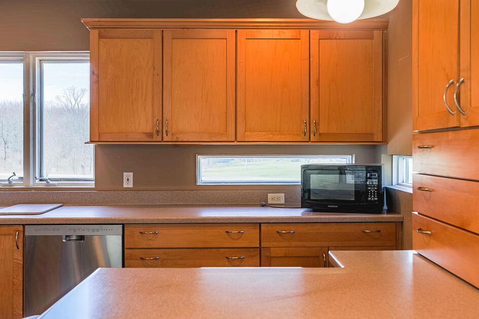 7141 Thorne Road Horton, MI 49246 - Photo 8 of 49 0N0A2398