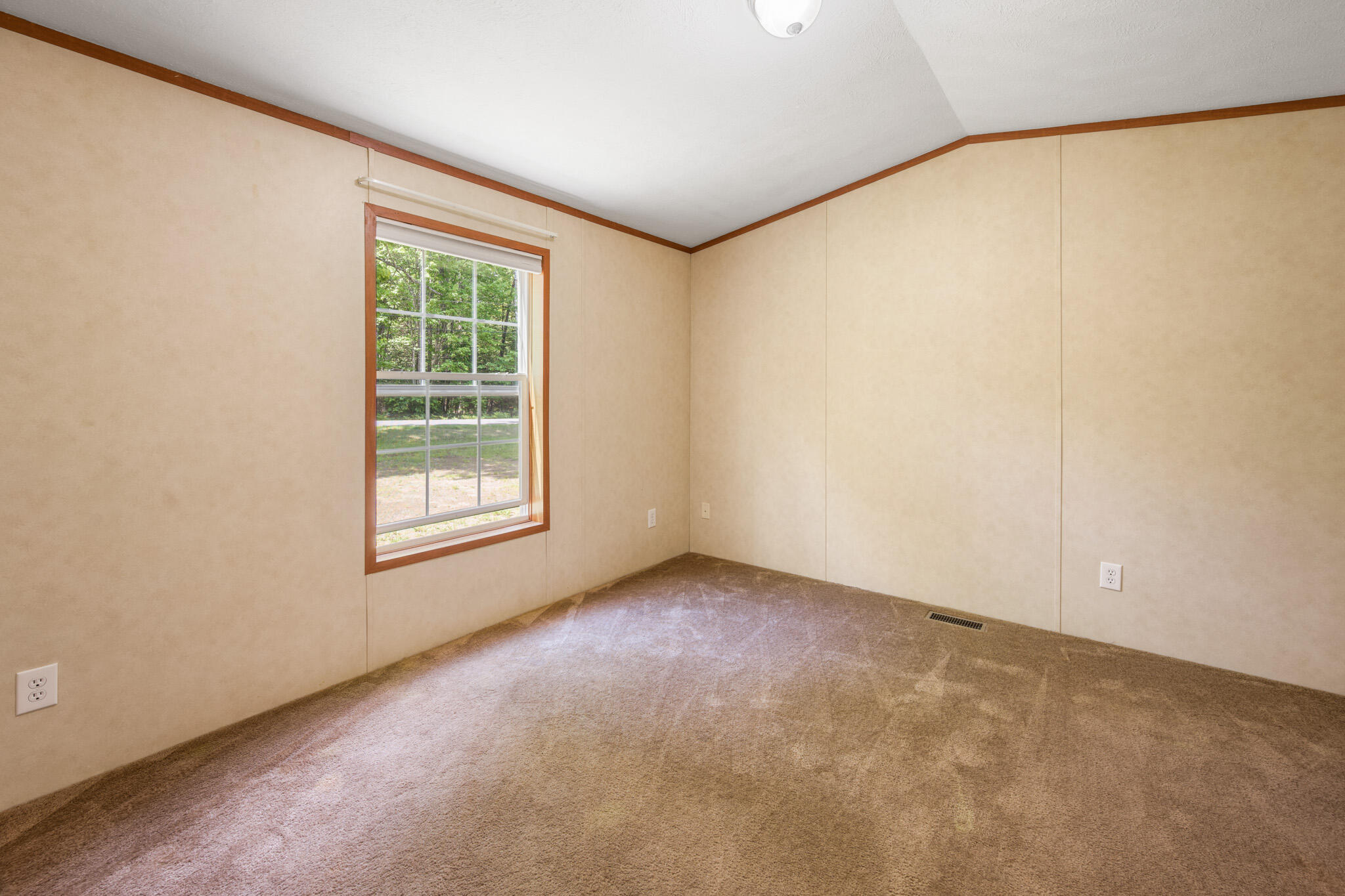 399 Tay Road Kenduskeag, ME 04450 - Photo 11 of 24