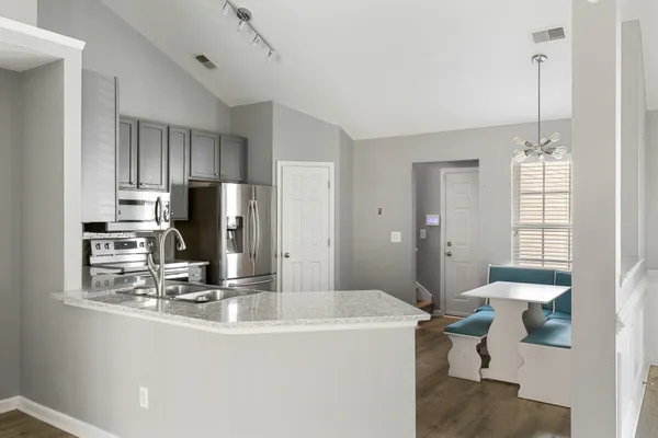 $4,000 | 3370 Lindner Lane, Mount Pleasant, SC 29466