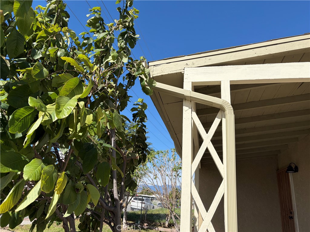 1156 North Rancho Avenue Colton, CA 92324 - Photo 5 of 18