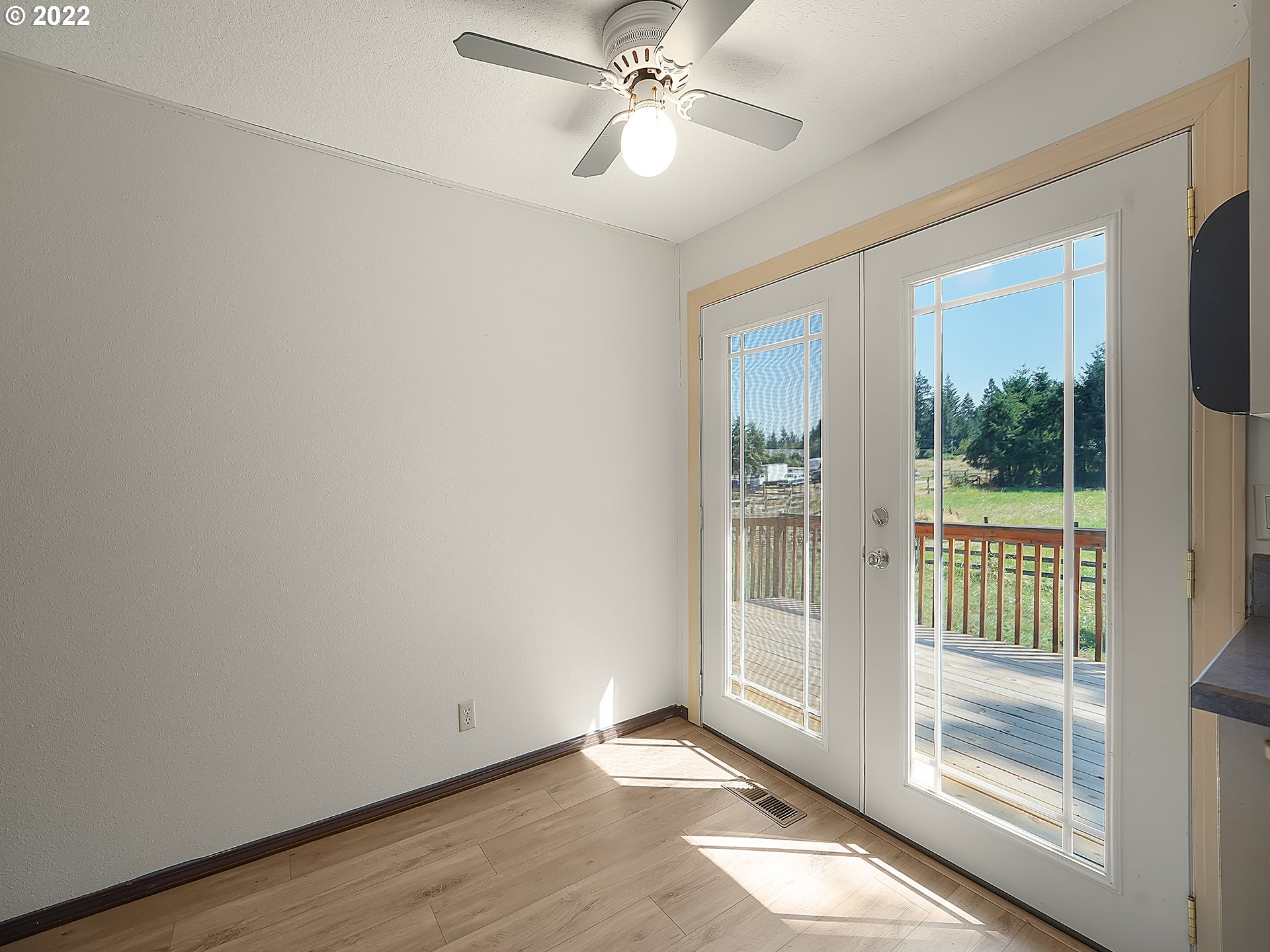 20300 South Ferguson Road Oregon City, OR 97045 - Photo 13 of 32