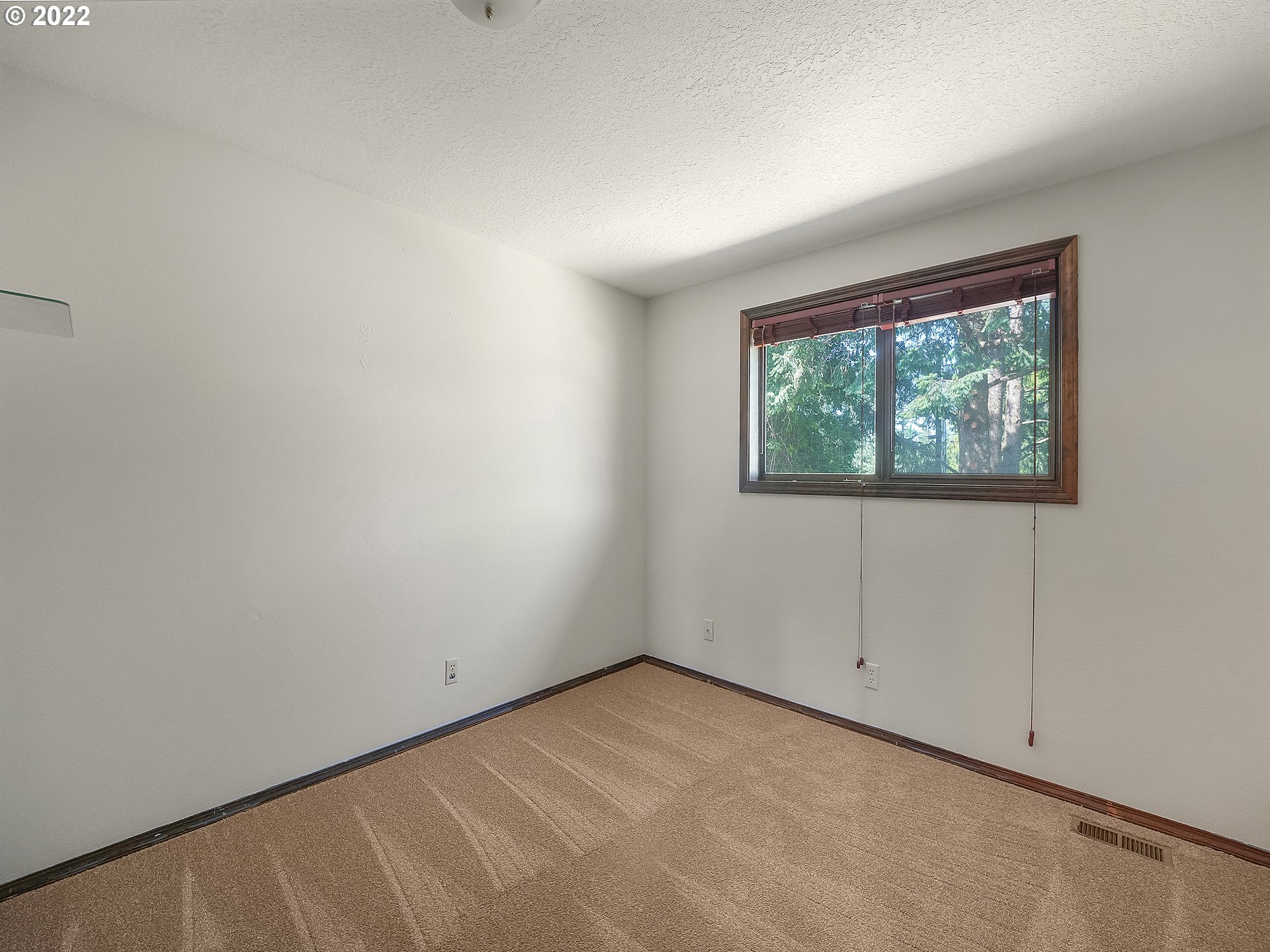20300 South Ferguson Road Oregon City, OR 97045 - Photo 18 of 32