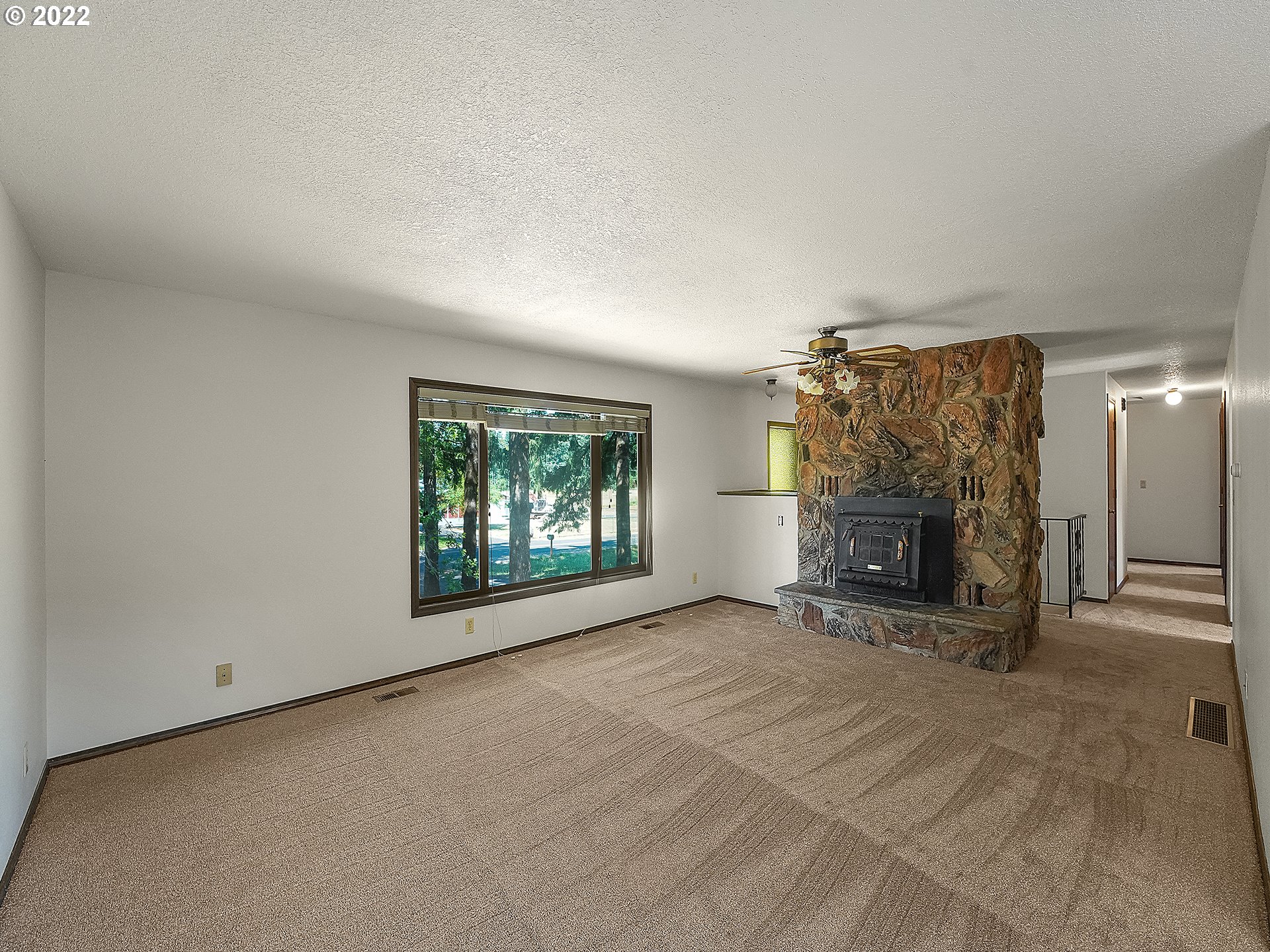 20300 South Ferguson Road Oregon City, OR 97045 - Photo 6 of 32