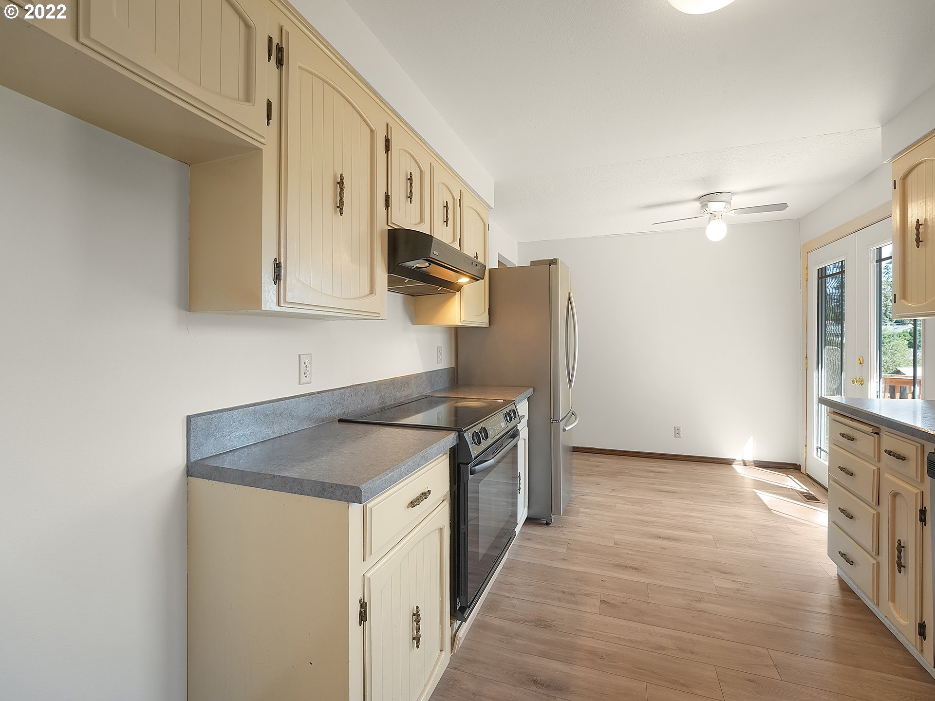 20300 South Ferguson Road Oregon City, OR 97045 - Photo 9 of 32