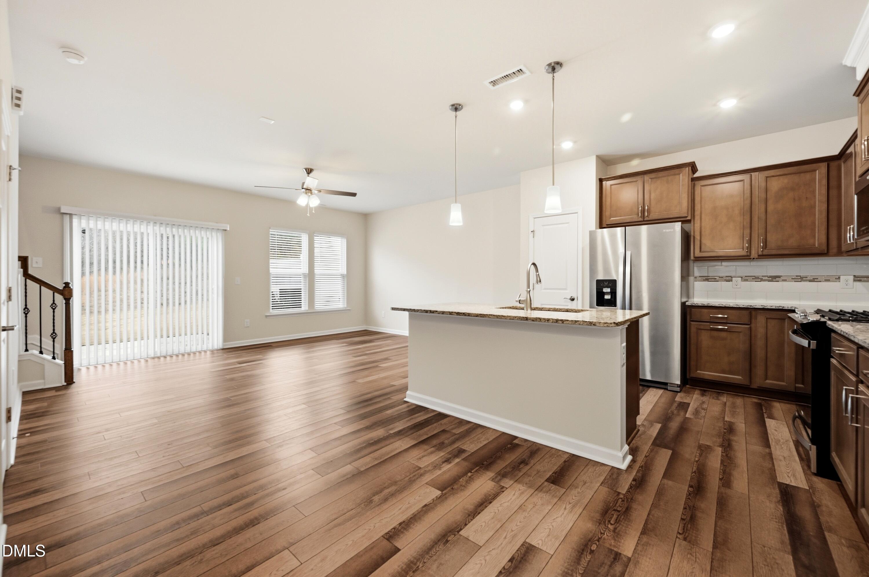 446 White Oak Ridge Drive Garner, NC 27529 - Photo 6 of 43 Kitchen