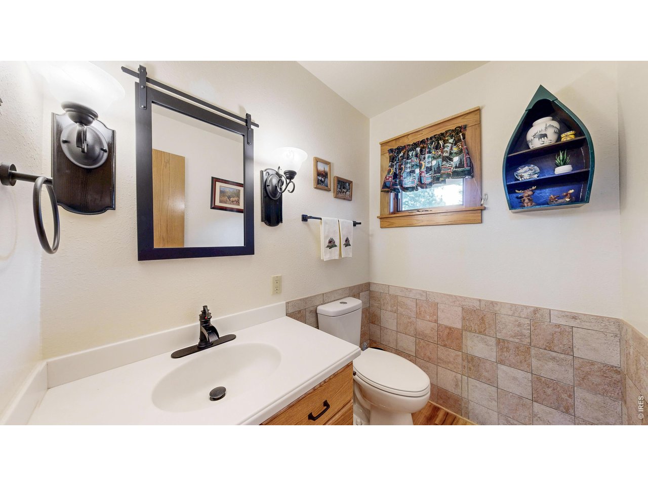 2619 Ridge Lane Estes Park, CO 80517 - Photo 17 of 48 Front Foyer Bathroom.