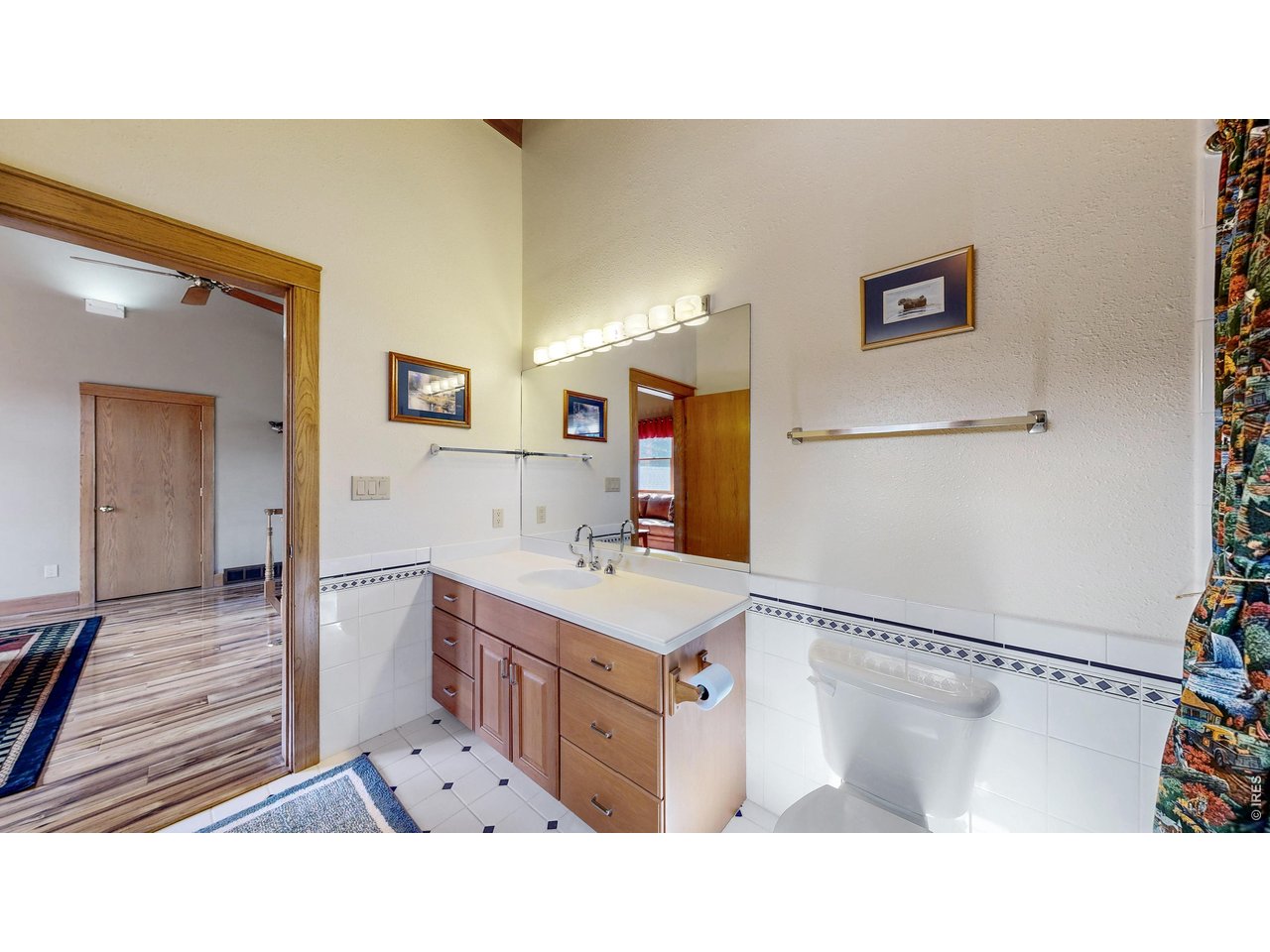 2619 Ridge Lane Estes Park, CO 80517 - Photo 29 of 48 Upper Level Bathroom.