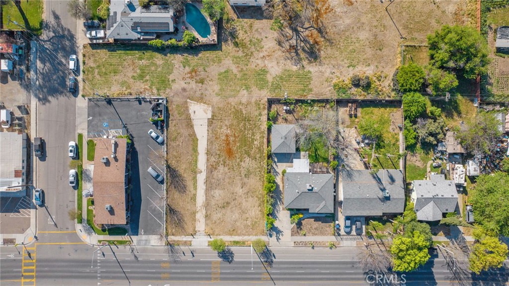 271 South Lemoore Avenue Lemoore, CA 93245 - Photo 1 of 16