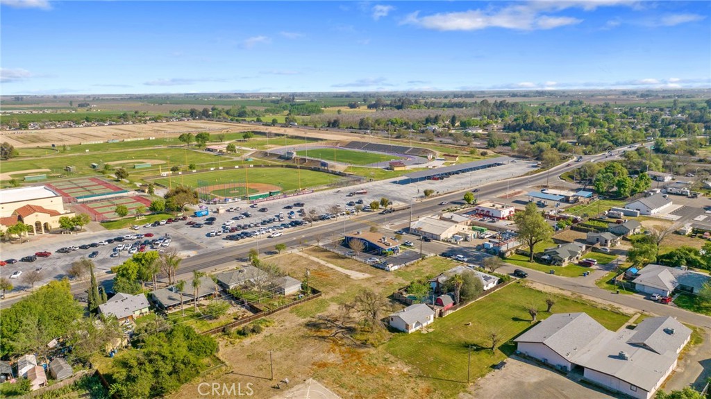 271 South Lemoore Avenue Lemoore, CA 93245 - Photo 14 of 16