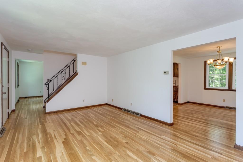 62 Barefoot Hill Road Sharon, MA 02067 - Photo 6 of 28 Gallery Image 6