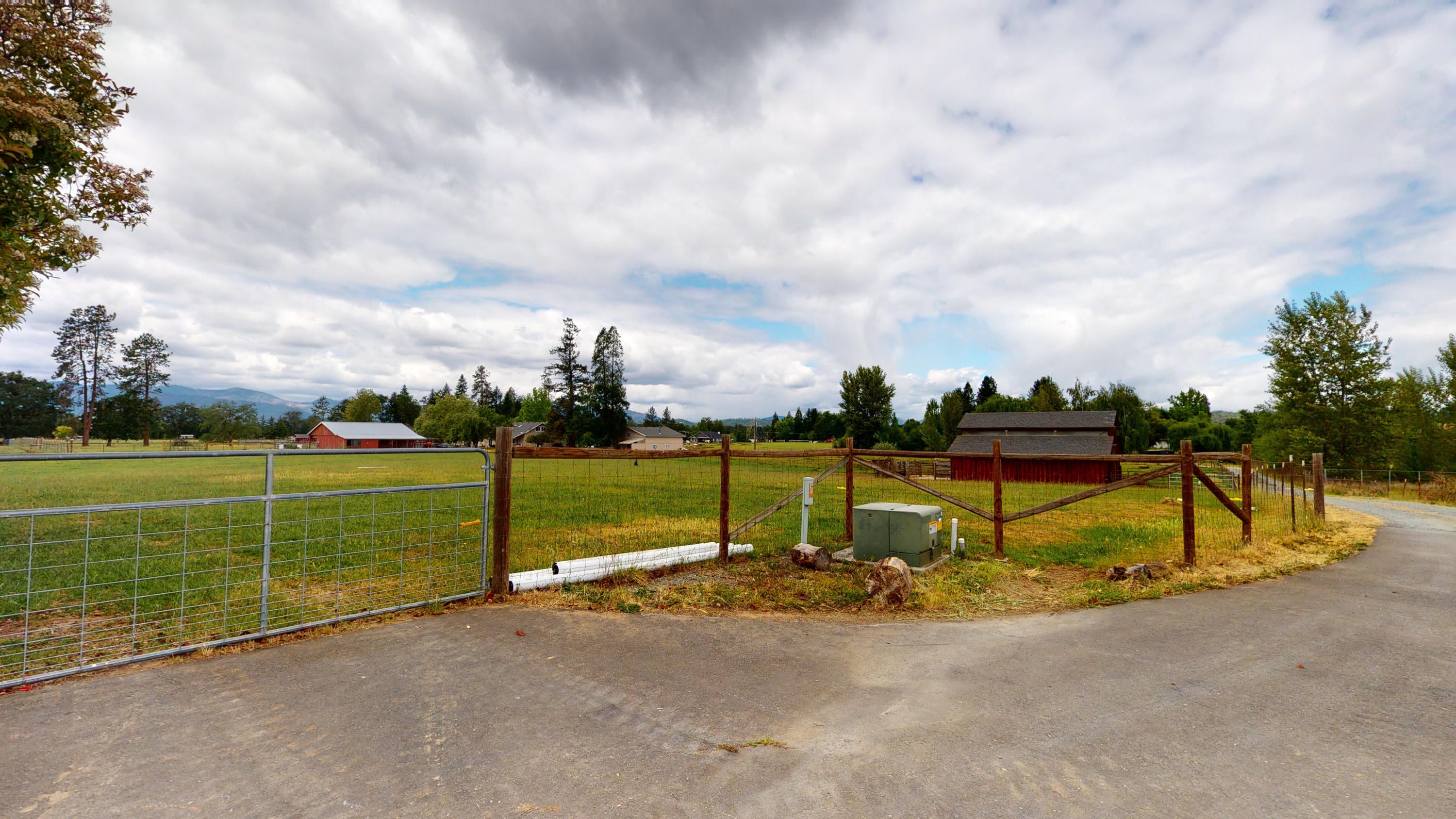3315 Leonard Road Grants Pass, OR 97527 - Photo 64 of 86 3315-Leonard-Rd-05202021_092134